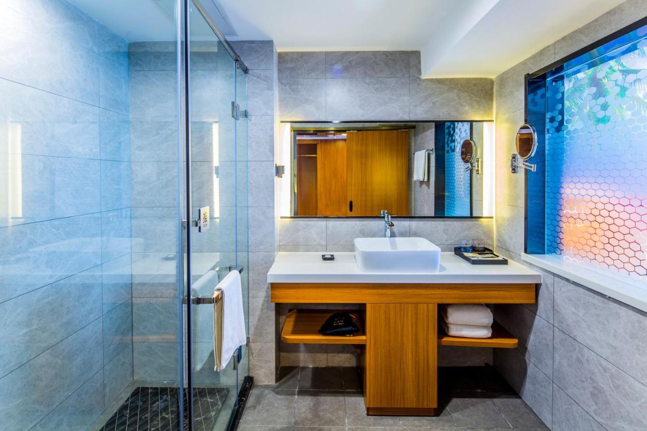 Linda Seaview Hotel Sanya Exterior foto